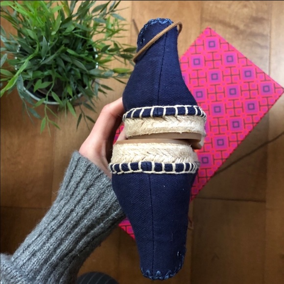 TORY BURCH Sonoma Ankle Wrap Espadrille denim flat - Picture 6 of 8
